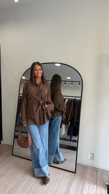 ROBE77