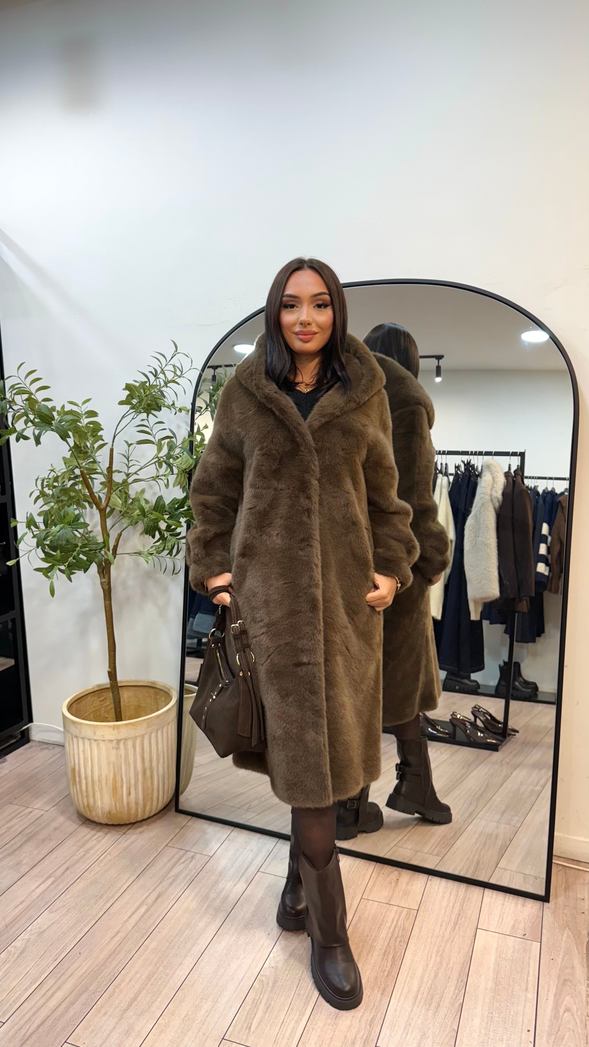 Manteau fourrure végan choco