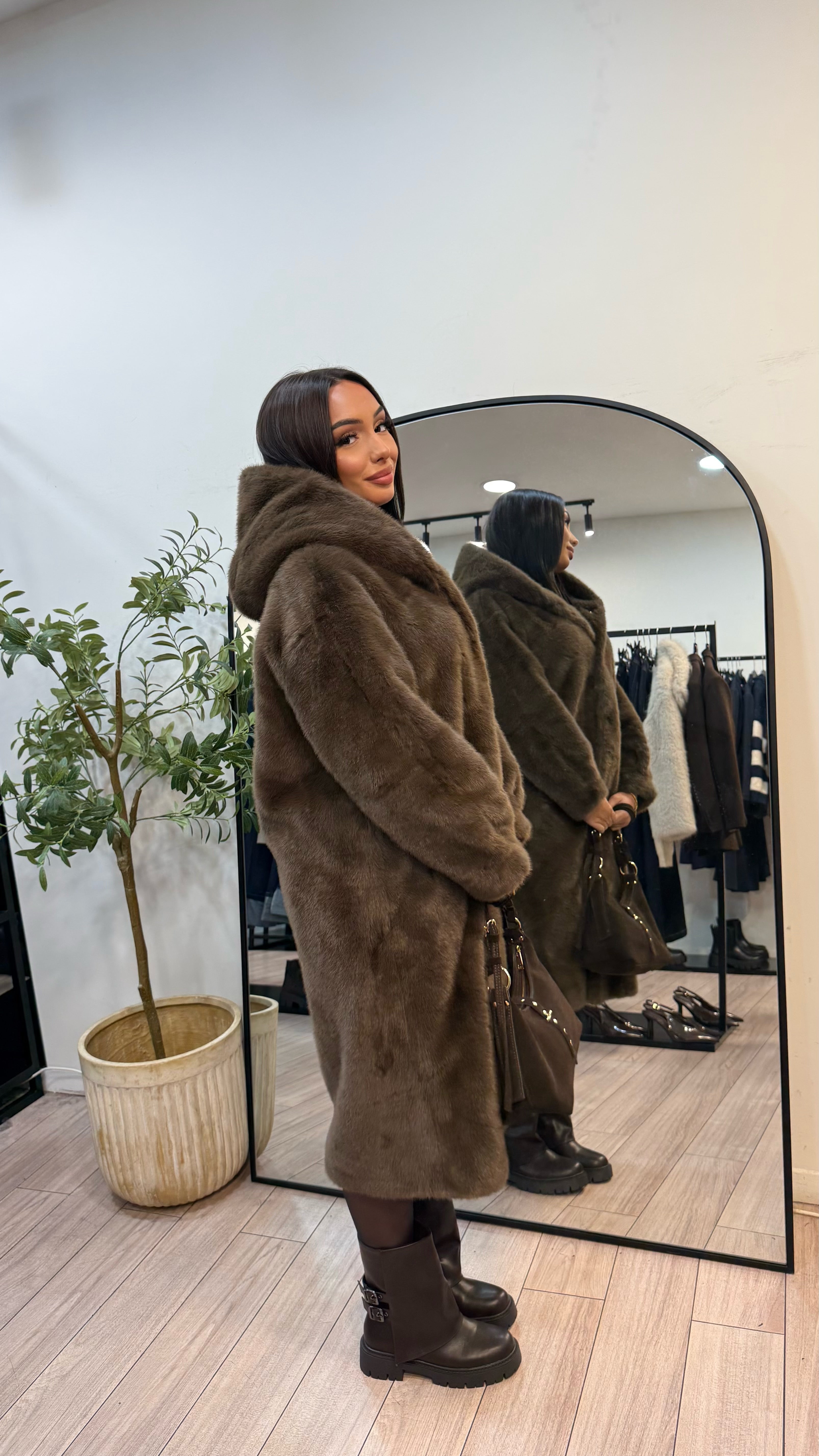 Manteau fourrure végan choco