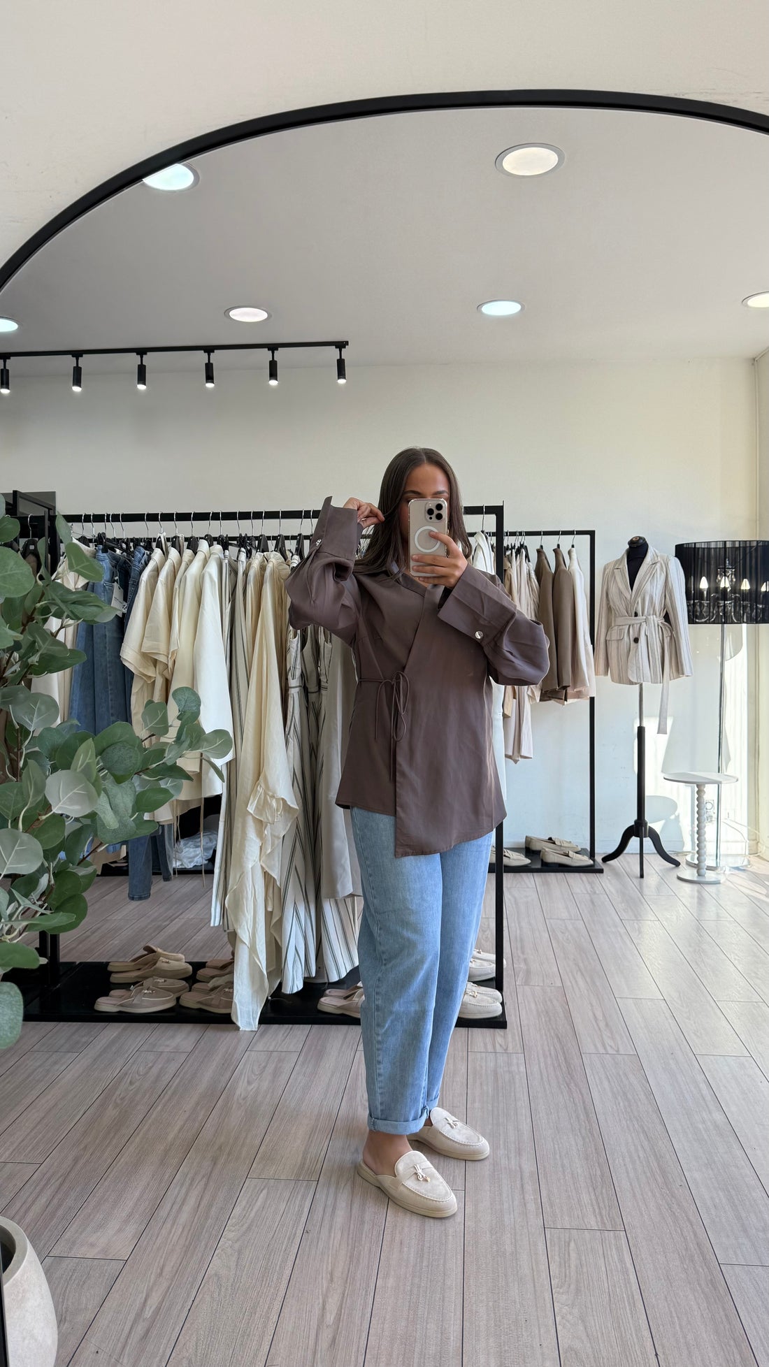 Blouse shade Taupe