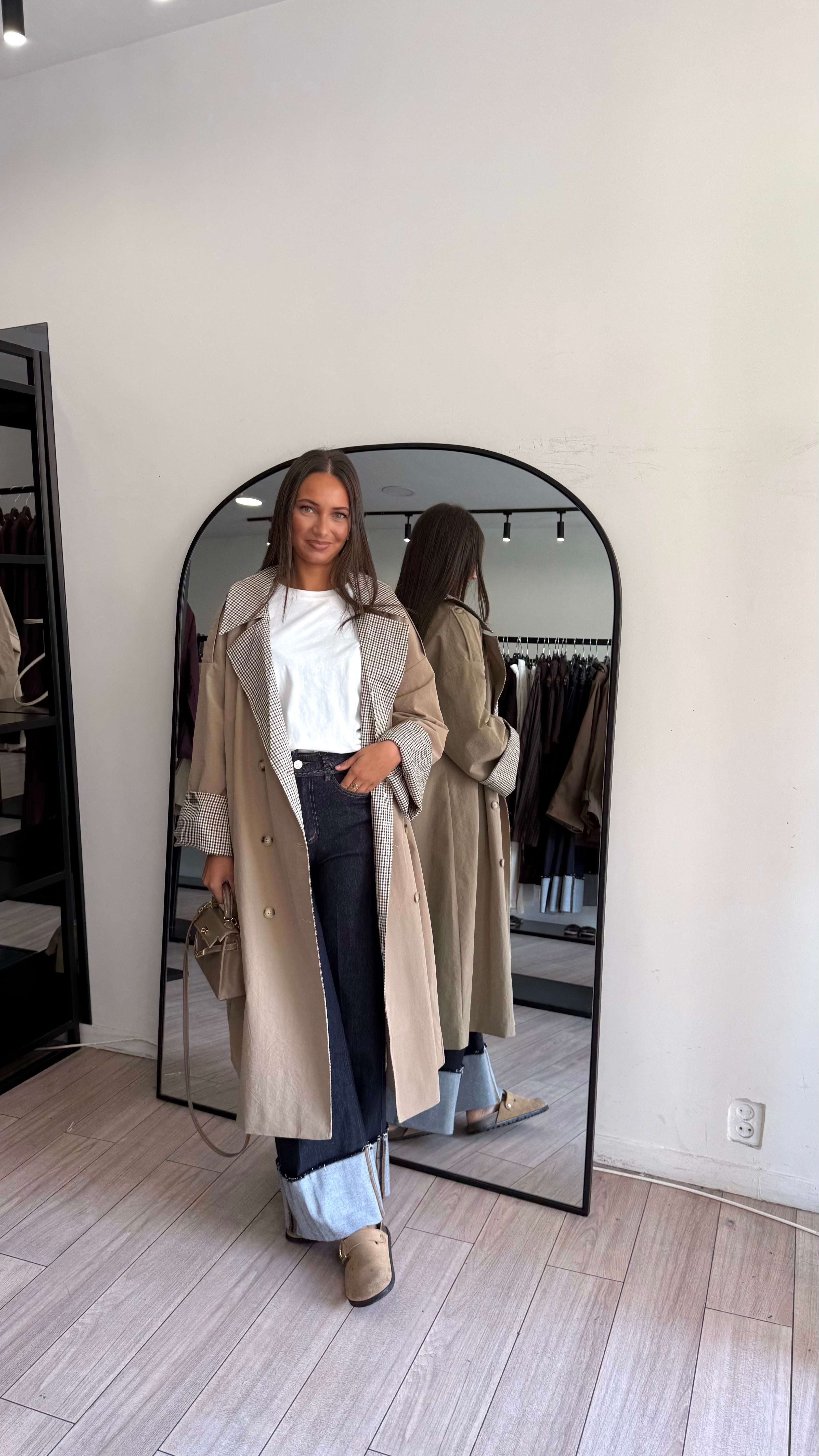 trench beige motifs carreaux