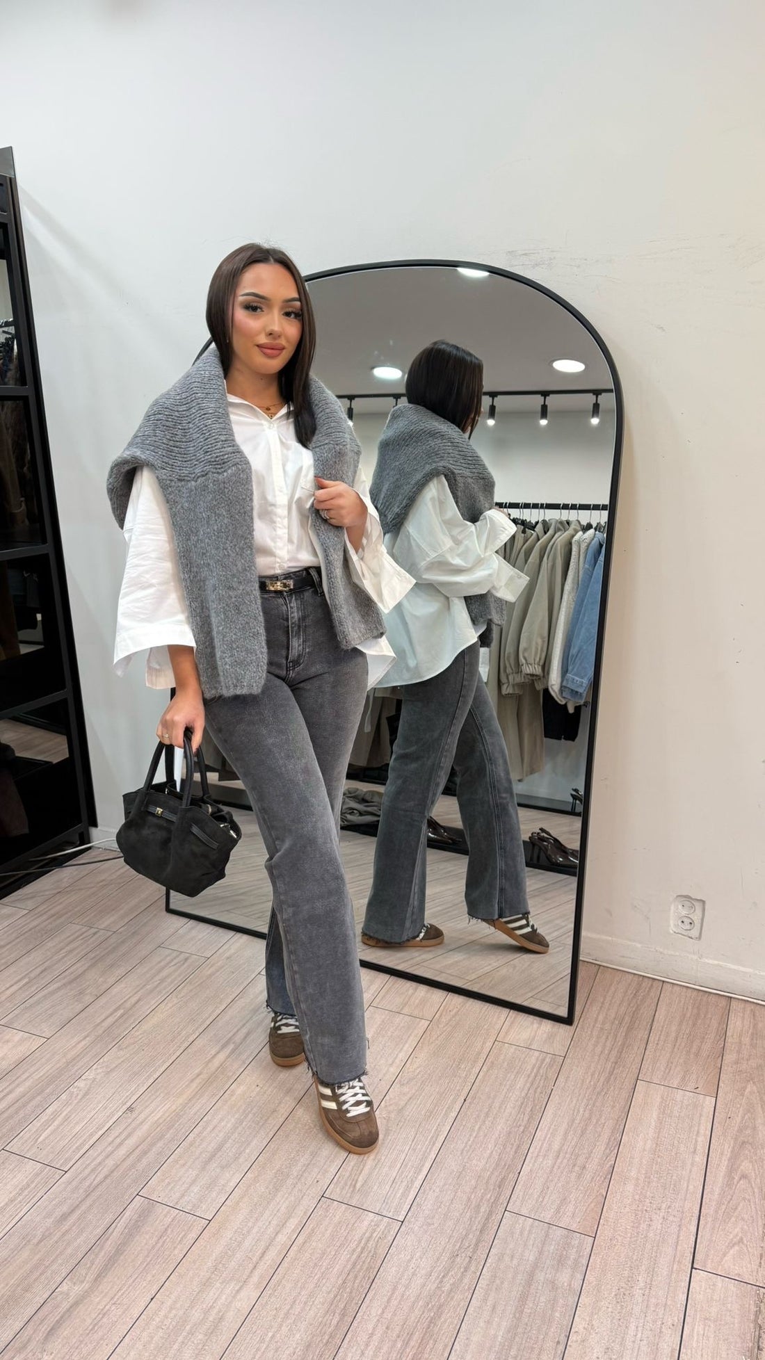 Jeans gris effiloché