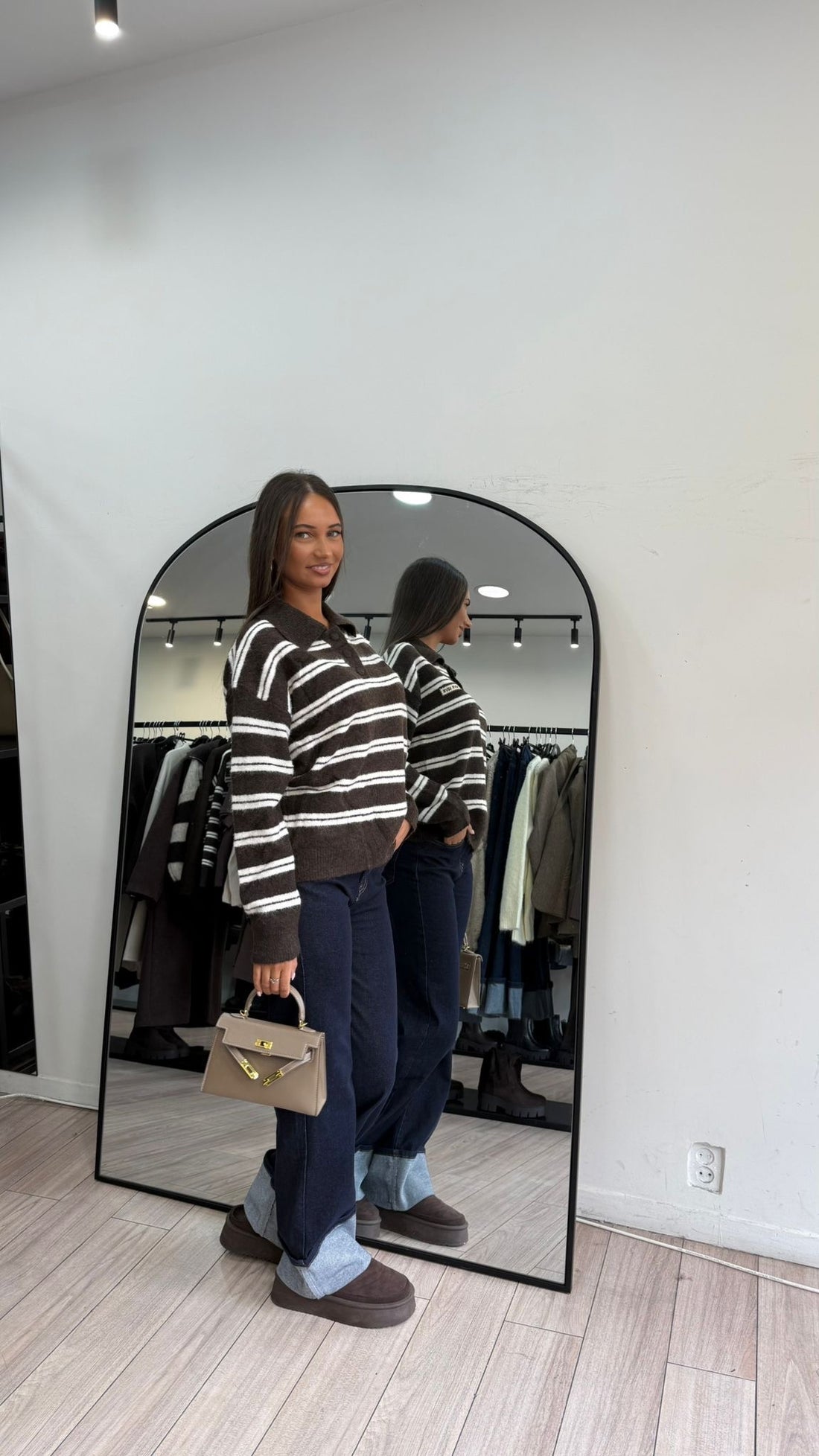 Pull marron à rayures